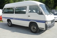 1997 NISSAN CARAVAN BUS
