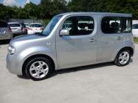 2010 NISSAN CUBE