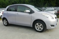 2009 TOYOTA VITZ