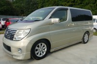 2004 NISSAN ELGRAND