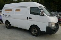 2001 NISSAN CARAVAN